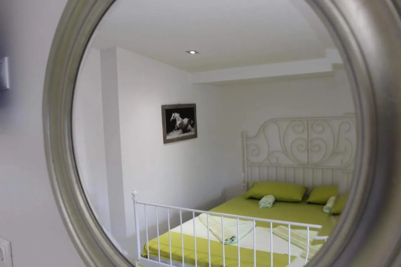 Anthia House Apartment Sarti