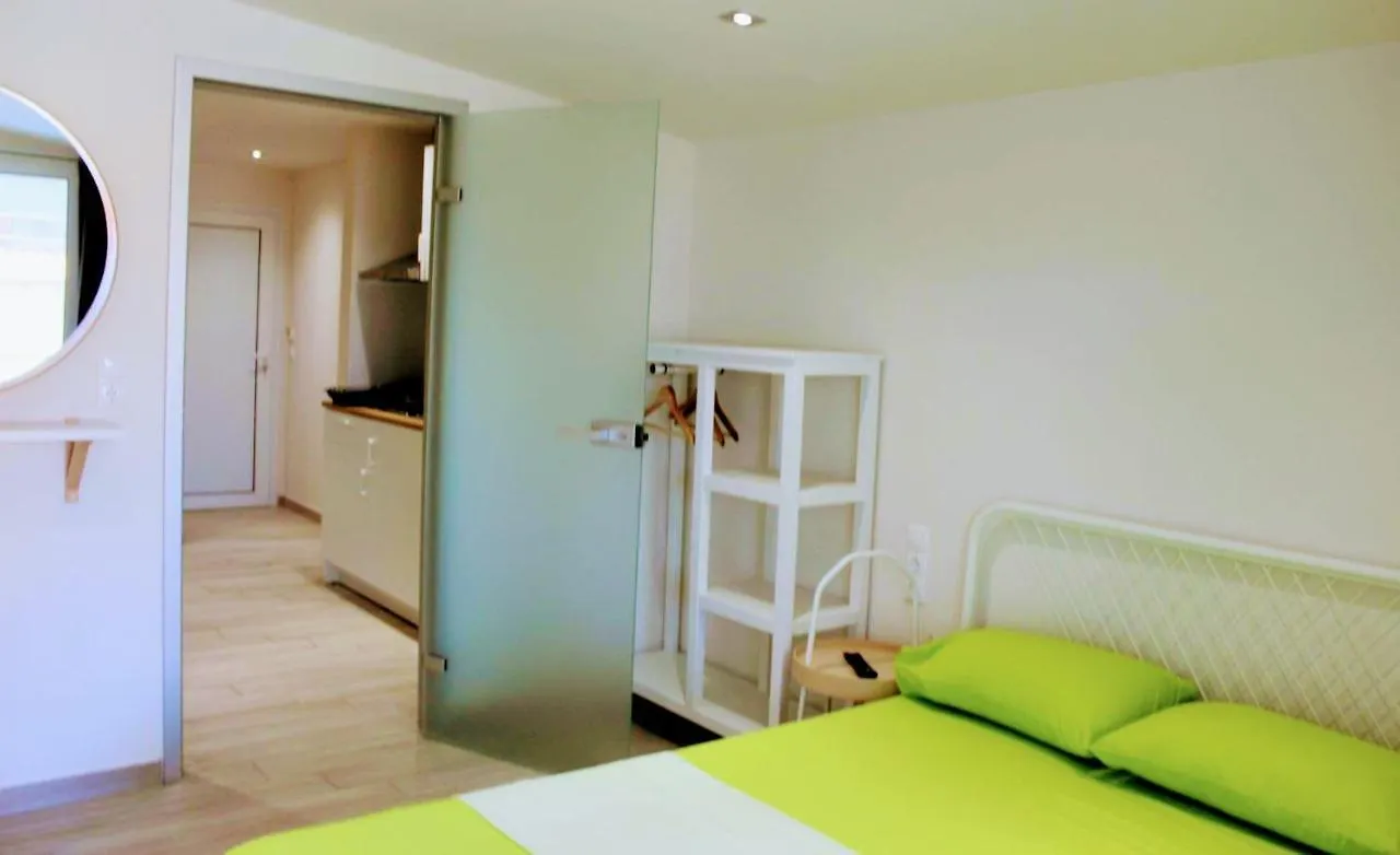 Anthia House Apartment Sarti